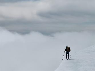 Bild zu Skiüberschreitung Schneeberg auf historischen Wegen